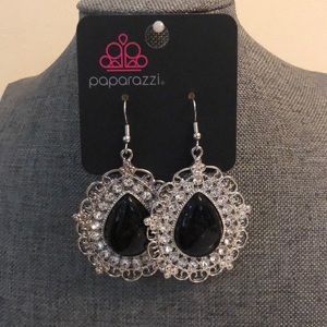 Paparazzi earrings